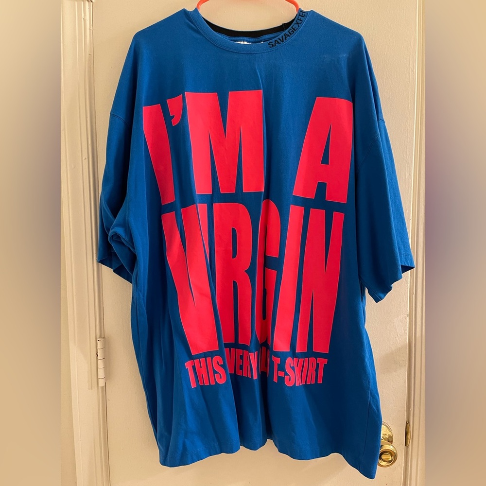 “I’m a virgin, this is a very old T-shirt” Rhianna Savage x Fenty T-shirt